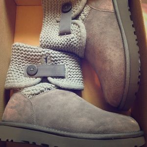 Brand new mini Uggs